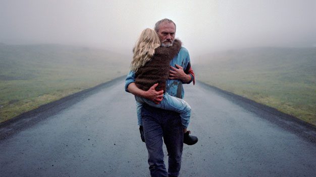 Islandský emotivní film pro fajnšmekry Bílý, bílý den